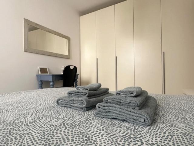 Appartamento A Casa Di Pizz - Bilocale Con Parcheggio Privato Savona Esterno foto
