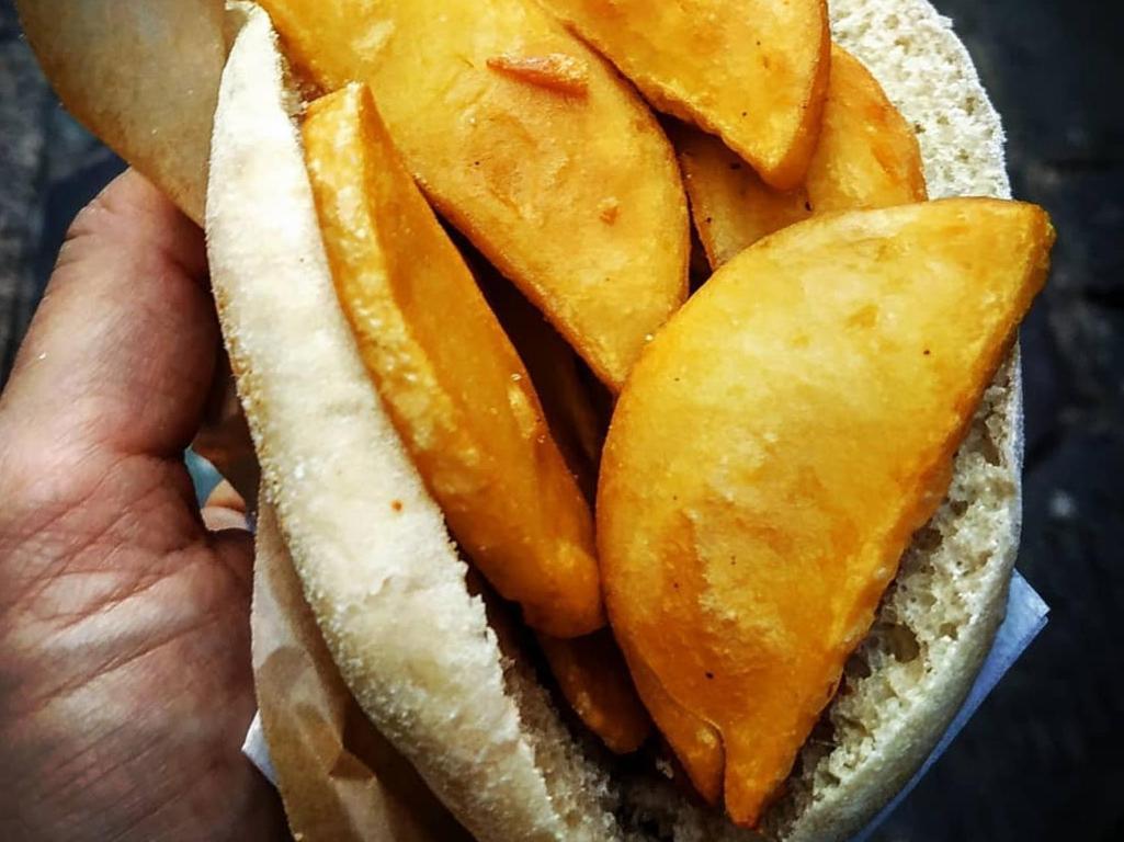 Appartamento A Casa Di Pizz - Bilocale Con Parcheggio Privato Savona Esterno foto