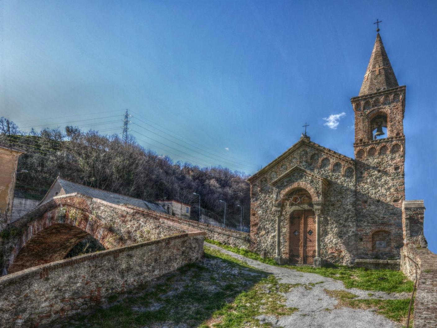 Appartamento A Casa Di Pizz - Bilocale Con Parcheggio Privato Savona Esterno foto